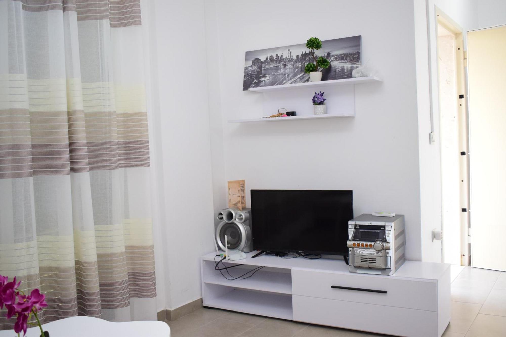 Aquamarine 2, Апартаменты