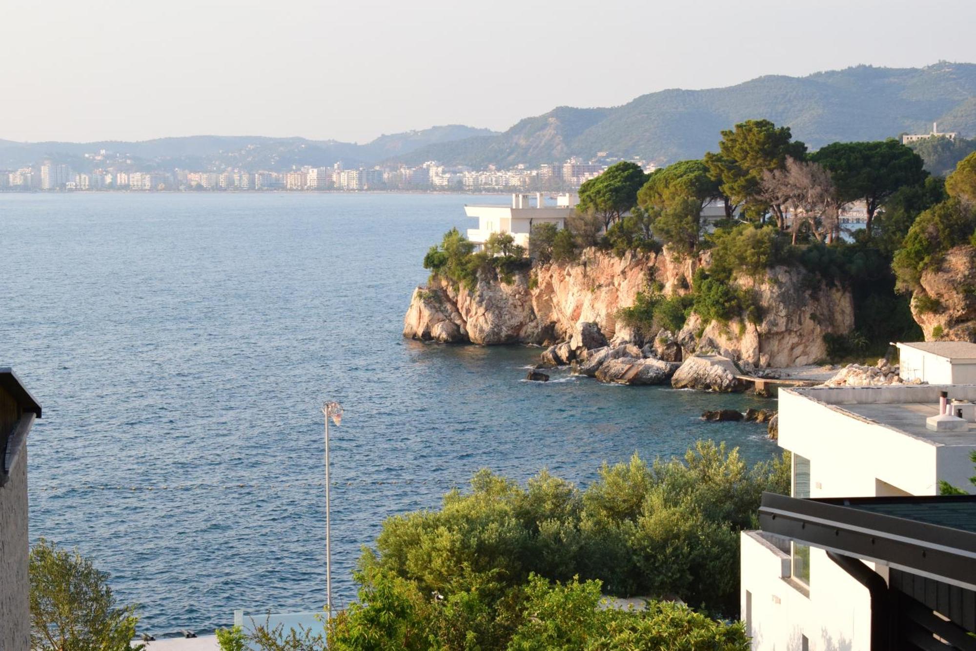 Aquamarine 2, Appartement Vlorë